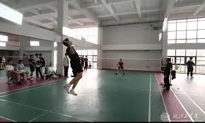 库里31+5巴特勒30分 勇士不敌老鹰