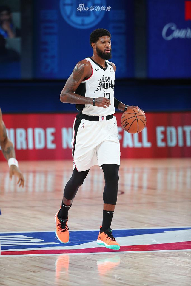 拥有丰富履 拥有丰富履