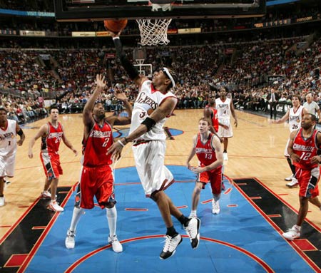 在内线进攻 在内线进攻