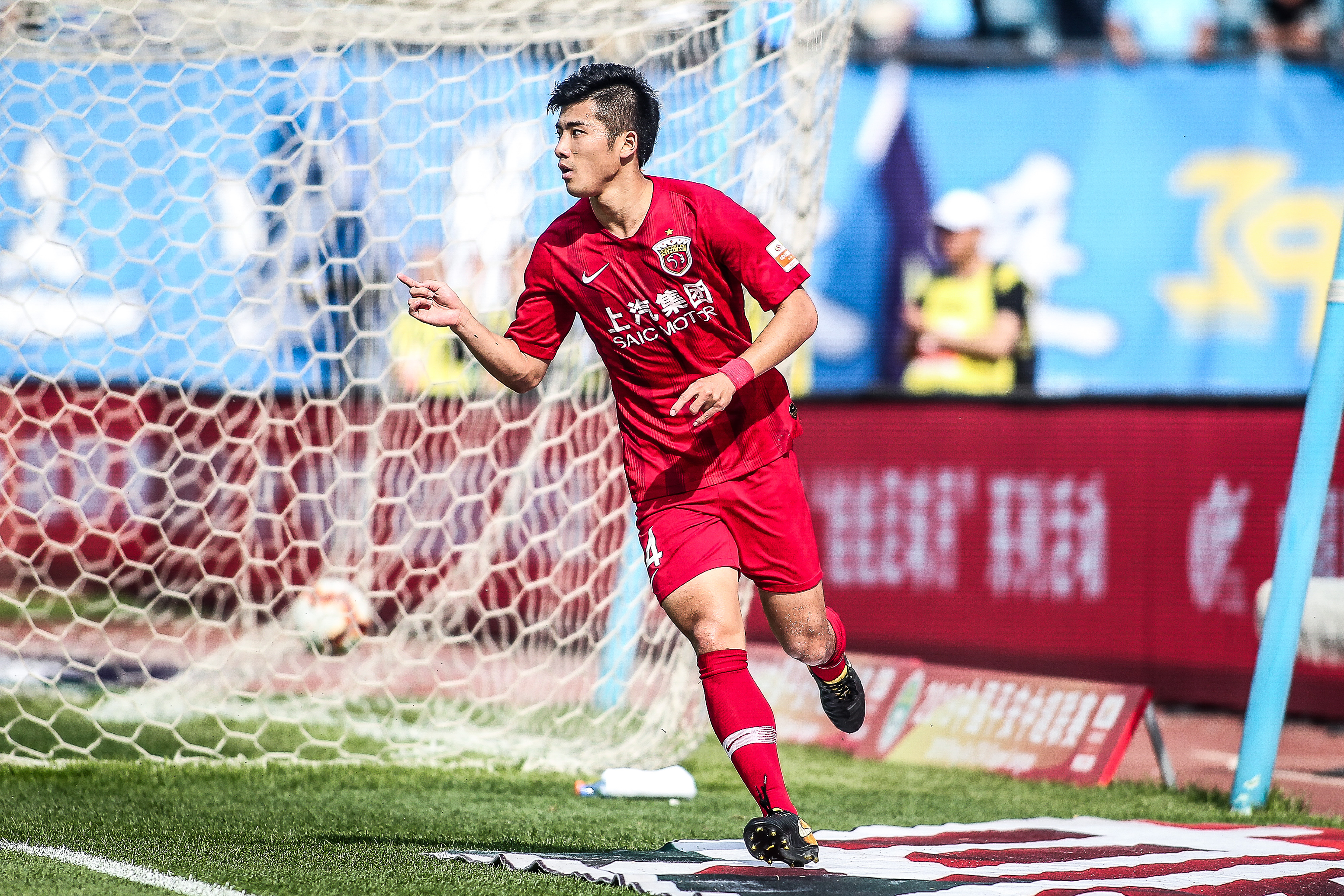 乐部关于门